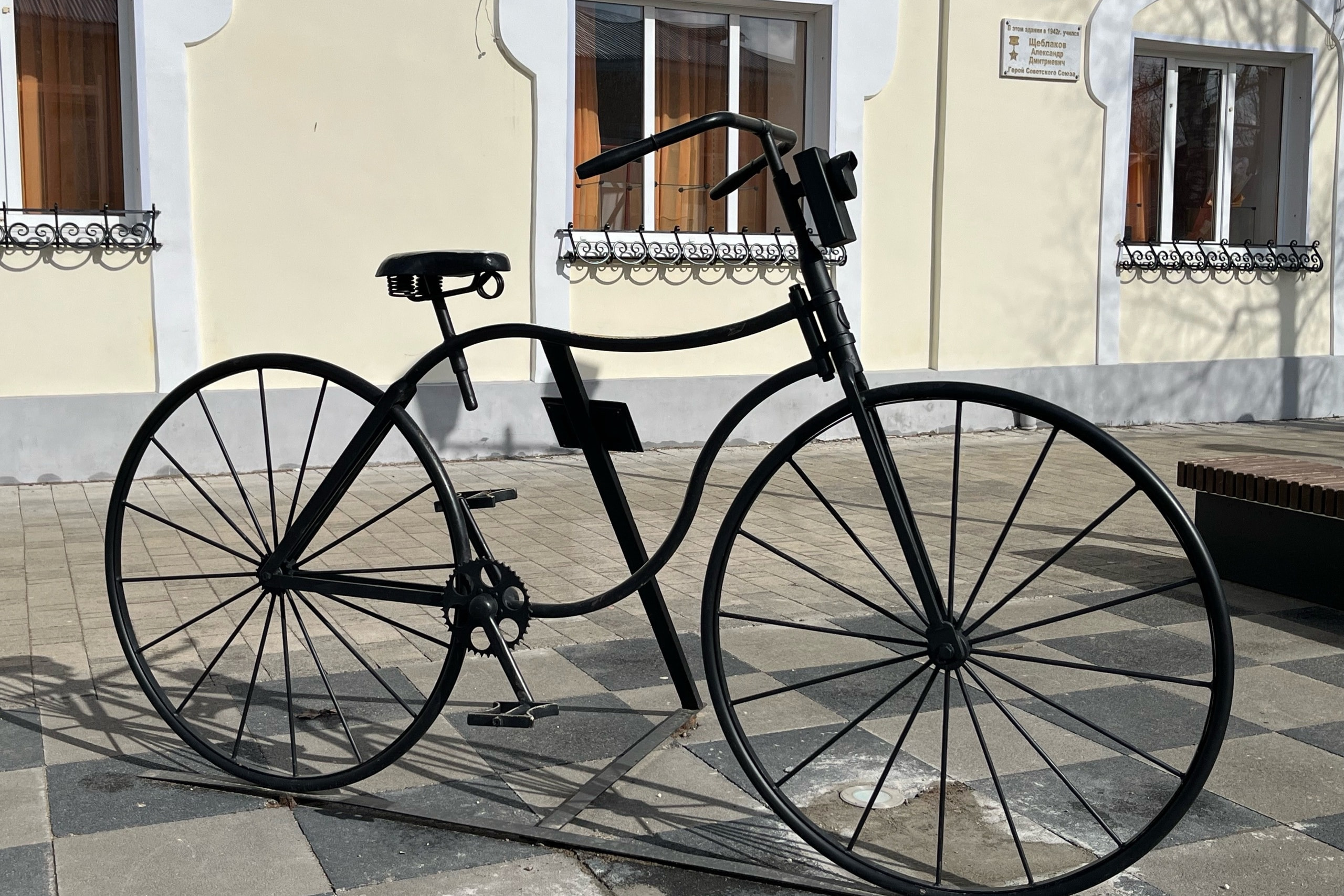 Даниловский променад. Эволюция велосипеда.