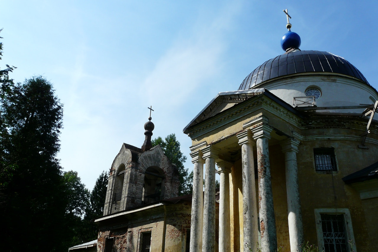 Church of the Kazan Mother of God (1801) in the village of Kuzma-Demyan